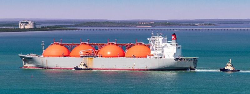 LNG-tankfartyg på väg. Foto: Creative Commons Lic. Pixabay-Kredit: Gaz_Chapp