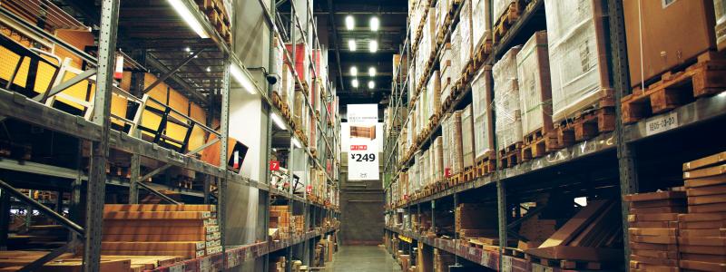 YH-utbildningen Logistik och Supply Chain är en tvåårig eftergymnasial utbildning som riktar sig till den som vill arbeta med planering, analys och optimering inom logistikflöden.   Foto: tommao wang/unsplash