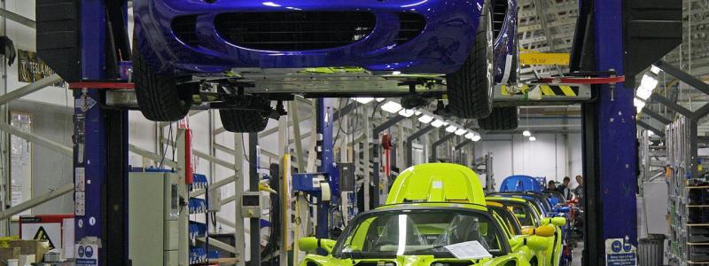 Brittiska biltillverkaren Lotus produktionslinje. Foto: Wikipedia Common, kredit: Lotus