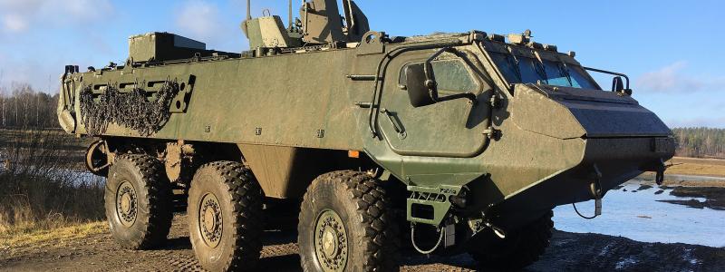 Patria har via CAVS-programmet redan mottagit beställningar på över 1 000 fordon av typen Patria 6x6. Foto: Wikipedia Commons Lic. Kredit:TnTkr
