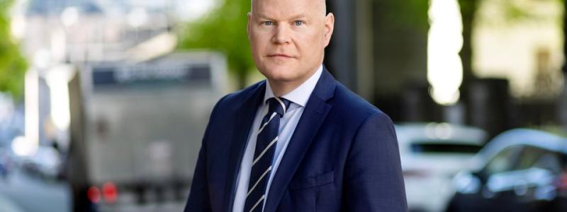 Regeringens beslut att utse en förhandlingsperson för att omförhandla Stockholms infrastrukturavtal och klargöra finansieringen av Östlig förbindelse, är ett viktigt steg framåt, anser Marcus Dahlsten, vd på Transportföretagen. Foto: Transportföretagen