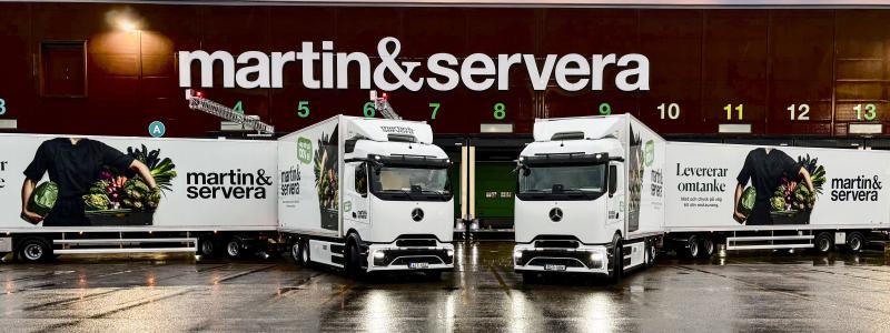 Ekipagen används på två olika rutter. Den ena går mellan Norrköping, Kalmar och Stockholm, med en total körsträcka på nästan 90 mil per dygn och en drifttid på upp till 21,5 timmar. Den andra rutten går mellan Norrköping, Stockholm och Jönköping med en daglig körsträcka på cirka 64 mil. Foto: Mercedes-Benz