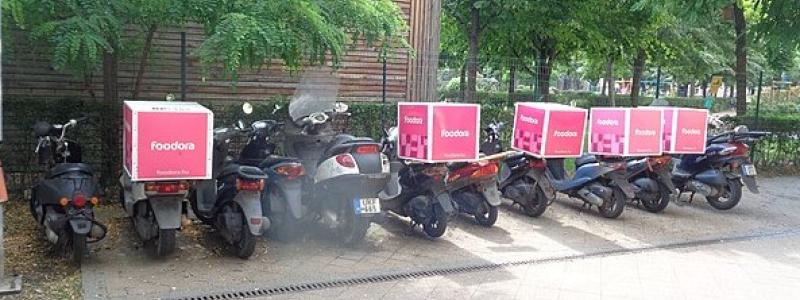 Foodora-mopeder. Foto: Wikimedia Commons