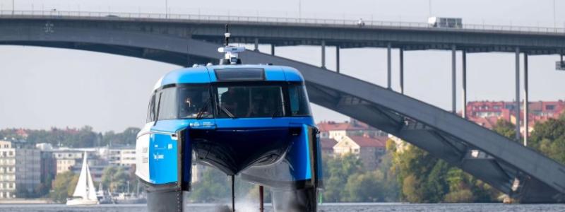 I vår fortsätter Nova köra i direktlinje mellan Klara Mälarstrand i City och Tappström på Ekerö. Foto: SL