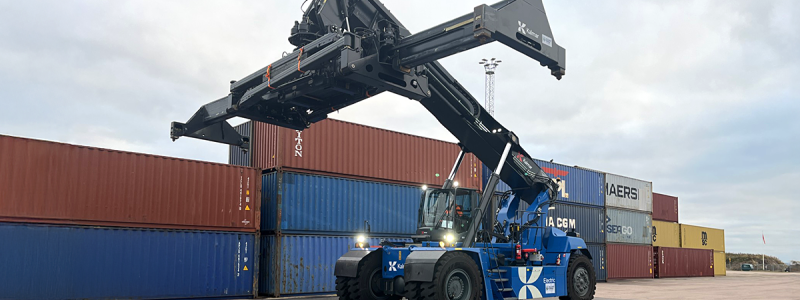 Den nya eltrucken valdes ut av medarbetarna. Foto: Hallands Hamnar