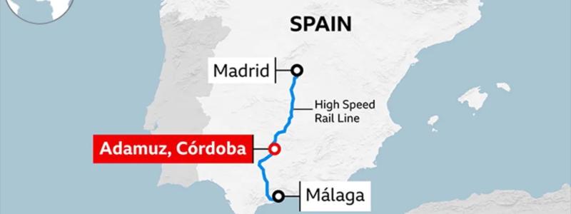 Andalusiska räddningstjänster uppger att minst 25 personer har förts till sjukhus med allvarliga skador, medan ytterligare passagerare fått lindrigare skador. Räddningsinsatsen pågick långt in på natten och omfattade ett stort antal ambulanser, brandfordon och sjukvårdspersonal. Bild: Network Rail