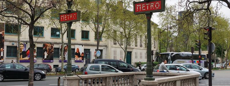 Saint-François-Xavier metrostation, vid linje 13 i Paris. Foto: Wikipåedia, Commons Lic. kredit: Chris Sampson