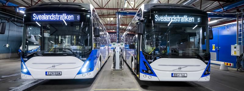 Samtliga 17 elbussar i Västerås är nu redo för trafik. Fotograf: Jonas Bilberg