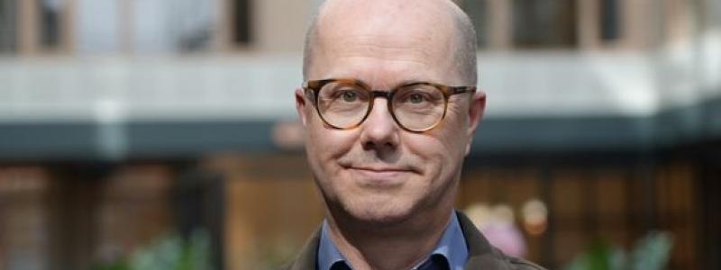 – Den nya studien vilar på bättre data och bättre statistiska metoder, och vi har fått ett bättre underlag för att avgöra hur stora de direkta kostnaderna är och därmed på vilken nivå de grundläggande banavgifterna ska ligga, säger Jonas Eliasson måldirektör tillgänglighet på Trafikverket. Foto: Trafikverket.