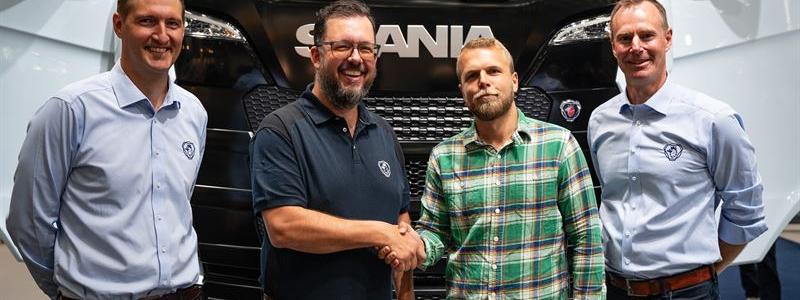 Olov Petrén Scania Håkan Roupé Scania Victor Falkenklev Falkenklev Logistik Johan Uhlin vd Scania. Foto: Scania