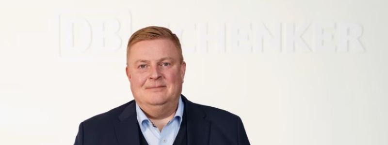 DB Schenker slår ihop de nordiska länderna till ett kluster från och med 1 april 2023. Petteri Nurmi blir vd för kluster Norden som sysselsätter 6 000 personer och har en total omsättning på närmare 3 miljarder euro. Foto: Schenker