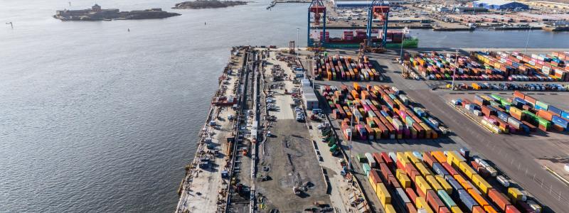 Pågående kajförstärkningsarbeten i projekt Skandiaporten. Snart går projektet in i nästa fas. Bild: Göteborgs Hamn.