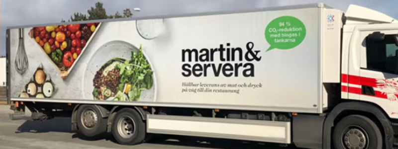 Med de fordon som nu beställts består halva Martin & Serveras fordonsflotta av lastbilar som drivs med fossilfria drivmedel. Foto: Martin & Servera