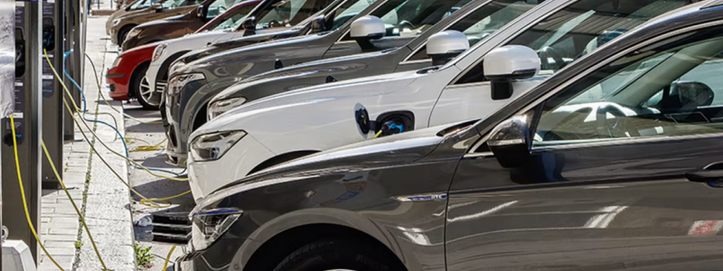 Oförändrat antal nyregistrerade personbilar i april jämfört med i fjol. Foto: Trafikanalys