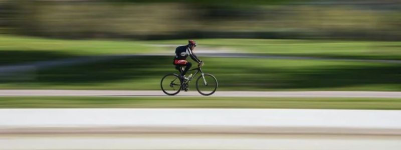 Satsar på  fler cykelresor. Arkivbild