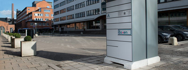 Konsumenter hämtar hellre sina varor i en leveransbox utomhus än i en butik. Foto: iBoxen