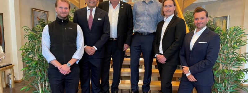 Från vänster: Anton Friling, BlackRock Real Asset, Thorsten Slytå, BlackRock Real Asset, Jan Persson Kilenkrysset, Andreas Lenander Kilenkrysset, Christoffer Bööj, Nordsten Development och Jonathan Bööj, Nordsten Development. Foto: Kilenkrysset