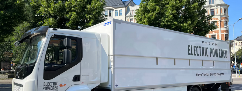 Best Transport satsar på elektrifiering av fordonsflottan – 50 nya elfordon är målet för 2022. Foto: Best
