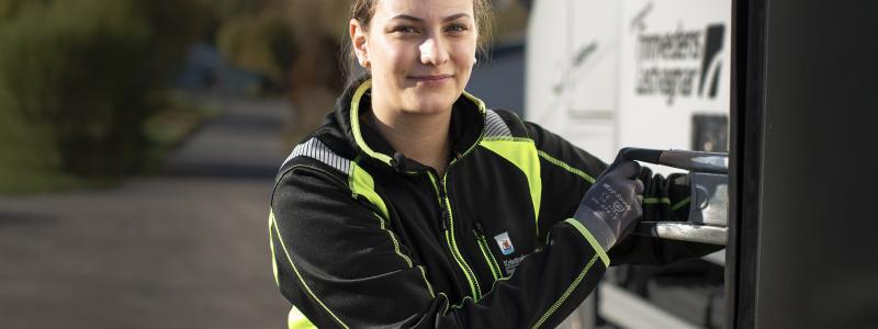 Julia Nylind går inriktning transport på Brogymnasiet. Foto: Linda Dybeck.