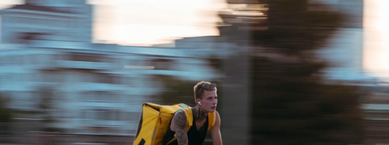 Pilotprojektet med cykeltransporter pågår året ut och ska sedan utvärderas. Foto: mikhail tyrsyna/unsplash