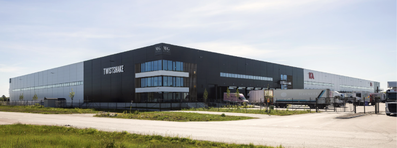 Fastigheten är belägen i Hacksta industriområde i Västerås, ett logistikområde med koppling till svensk industri och livsmedelssektor. Foto: Southbay