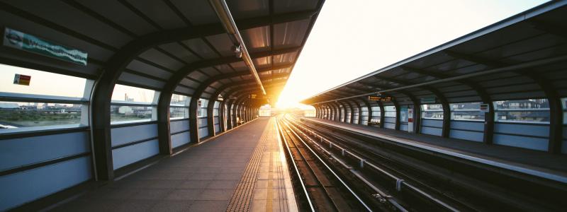 76 personer miste livet i spårtrafiken 2022 Foto: Charles Forerunner
/ Unsplash