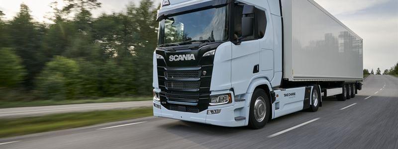 De helt eldrivna lastbilarna kommer att vara bland de största i fråga om total vikt för regelbundna kundleveranser i Finland. Foto: SSAB