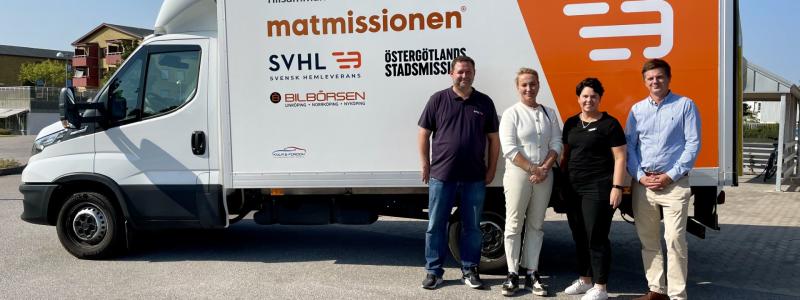 Håkan Qvarfordt, platschef på SVHL, Lina Hedenström, vd på NTM, Sanna Detlefsen, direktör på Östergötlands stadsmission och Mattias Ternstedt, vd på SVHL. Foto: SVHL