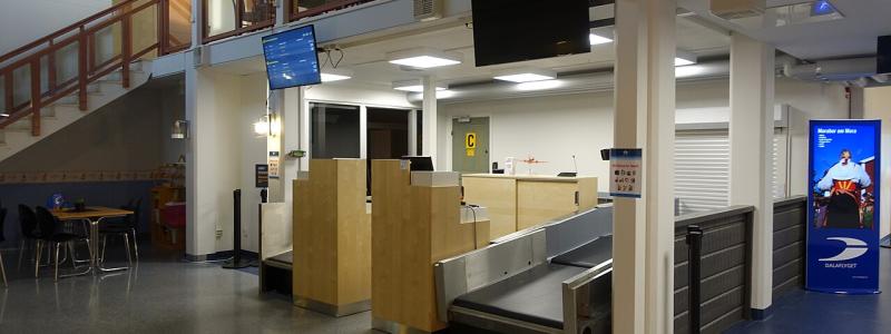 Incheckningsdiskar på Mora flygplats Foto: G och J /Wikimedia Commons/https://commons.wikimedia.org/wiki/File:2017-01-22_1223_Incheckningsdiskar_p%C3%A5_Mora_flygplats.jpg