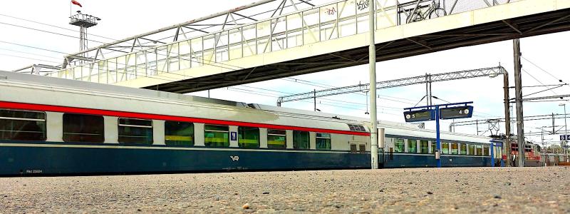 Finländska staten fortsätter att förhandla med delägarna för projekten, Finlandsbanan och Entimmeståget till Åbo Ab, om förutsättningarna för att påbörja byggandet.  Foto: Creative Commons Lic. Kredit: Terribium