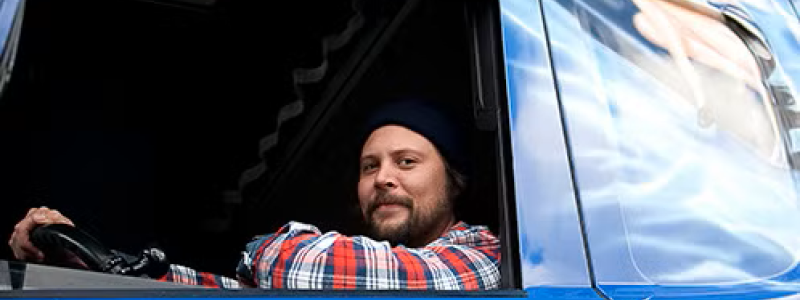 Småföretagare inom transport tappade både i omsättning och lönsamhet 2024 – med 1,4 respektive 27 procent. Foto: Ludvig & co
