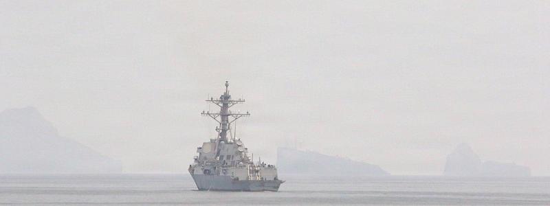 United States Central Command (CENTCOM) inledde den 11 april förberedelser för att röja minor i Hormuzsundet, samtidigt som två jagare från United States Navy genomförde operationer. Foto: United States Central Command, Datum: Togs den 11 april 2026.