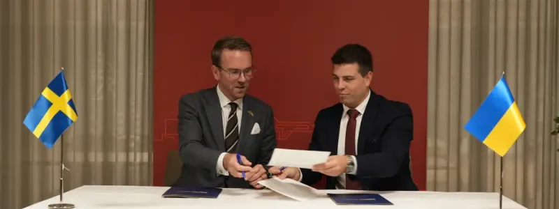 Infrastrukturminister Andreas Carlson och Ukrainas biträdande infrastrukturminister Serhiy Derkach, skrev under avsiktsförklaringen om samarbete på järnvägsområdet
Foto: Trafikverket