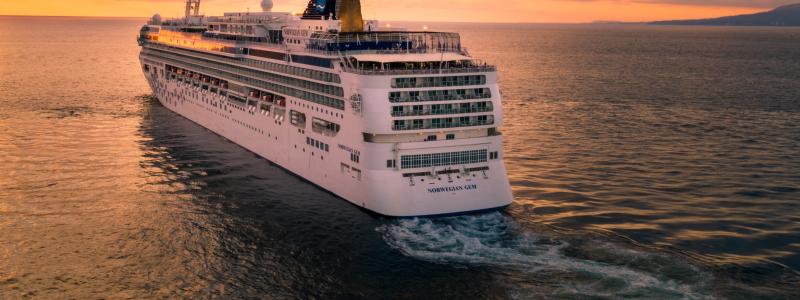 Det blir inte tystare för fiskarna under ytan med eldrivna båtar. Bild: alonso reyes/unsplash