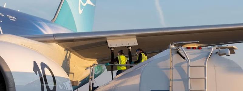 Boeing ecoDemonstrator tankas med vätgasbaserat flygbränsle. Foto: Boeing