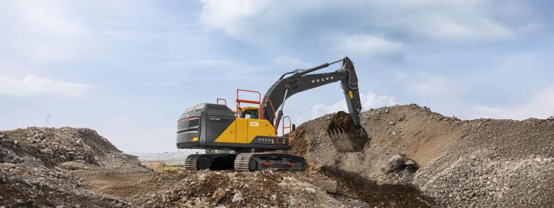 Den nya grävmaskinsfabriken i Eskilstuna kommer att tillverka både eldrivna och förbränningsmotordrivna bandgrävmaskiner i viktklasserna från 14 till 50 ton. Foto: Volvo Construction Equipment