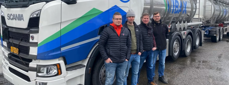 Wibax har haft tankbilar i Finland sedan 2022 när bolaget JJ Kuljetus Oy förvärvadeski. Nu tas nästa steg i tillväxten i Finland genom att etablera tankbilar även i Hamina. Foto: Wibax