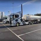 Arla undersöker möjligheterna att elektrifiera de tunga mjölktransporterna. Foto: Arla
