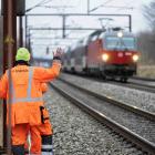 Bravida ansvarar nu för underhåll och elförsörjning till kontaktledningar på hela Danmarks fjärrbanenät. Foto: Bravida