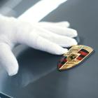 Porsche intar tredjeplatsen bland de mest omtyckta bilmärkena i Tyskland. Det speglar märkets starka ställning på hemmamarknaden. Trots att det är en tillverkare av sport- och premiumbilar – med ett relativt smalt modellutbud och höga priser – har märket lyckats bygga upp ett förtroende långt bortom sportbilsentusiaster. Foto: Porsche
