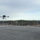 Representanter från Region Västerbotten och Telia var på Skellefteå Droneport för att ta del av testerna. Foto: Skellefteå Science City