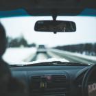 Skärpta krav vid körkortsutbyte infördes från och med maj 2026. Foto: thom holmes /Unsplash