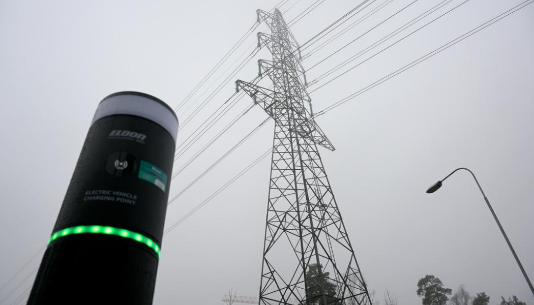 Janerik Henriksson/TT: En laddstolpe i Stockholmsområdet. Arkivbild.