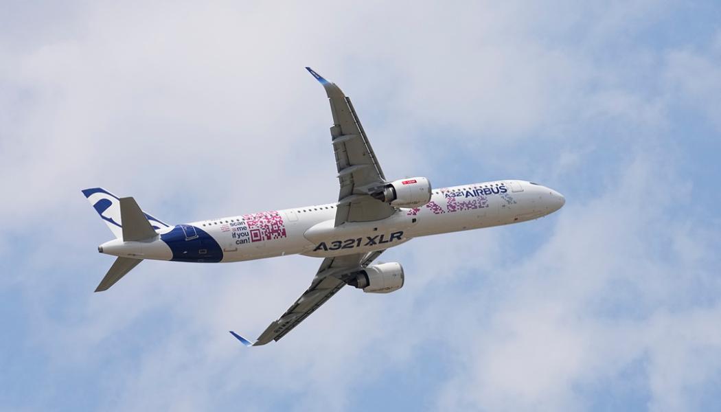 Michel Euler/AP/TT: En Airbus av modell A321 som visades upp i samband med veckans flygshow i Paris.