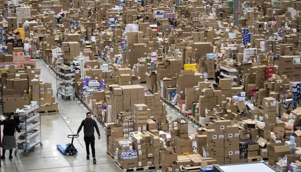 Fredrik Sandberg/TT: Många paket på väg. Arkivbild.