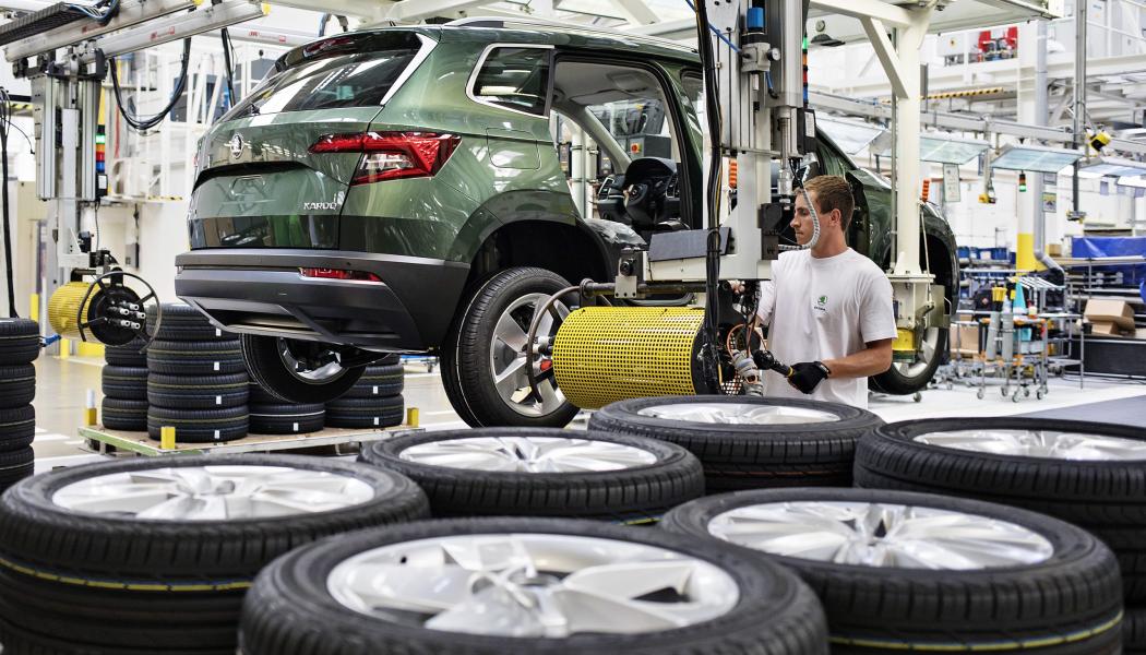 Biltillverkningen vid Skodas Kvasinyverk pausar på grund av problem hos underleverantörer. Foto: Skoda