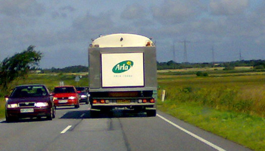 Det nya avtalet, som sträcker sig över fem år, innebär att EA Åkeri utökar sin distribution av mejerivaror med 50 procent. Foto: Wikimedia Commons