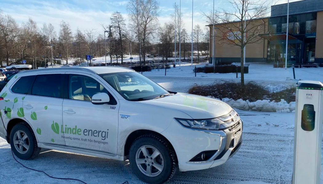 Antalet laddbara fordon och laddningen i Lindesbergs kommun publika nätverk ökar stadigt för varje år. Foto: Linde energi
