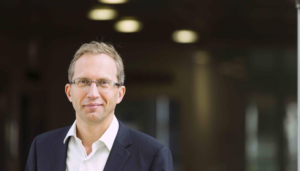 Under ceremonin framhöll Alstoms styrelseordförande och VD Henri Poupart-Lafarge, Alstoms innovationsarbete och uttryckte en stark ambition att inte bara bidra till, utan även växa med Sveriges framstående innovationsmiljö. Foto: Messe Berlin
