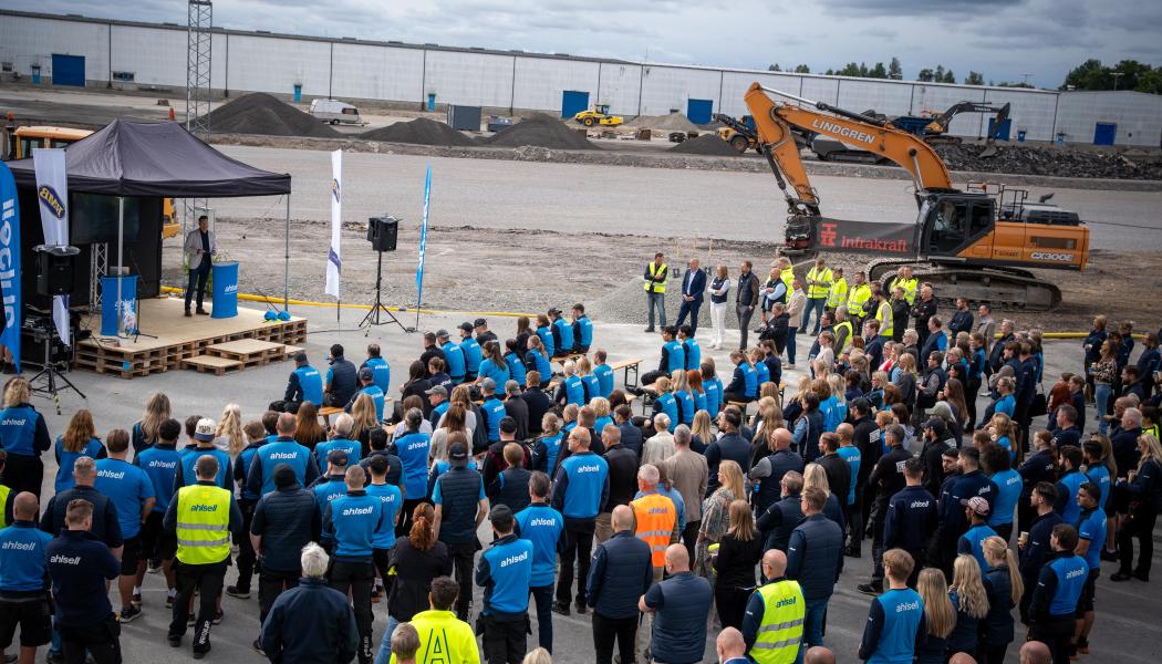 Efter expansionen kommer byggnadens yta att öka med drygt 30 000 kvadratmeter, vilket ger en total yta på 180 000 kvadratmeter. Fotograf: Ahlsell